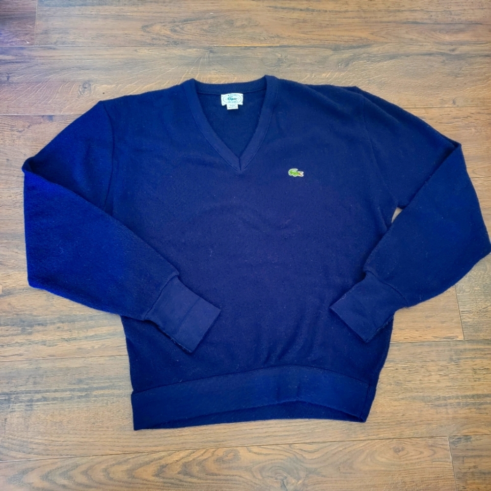 Izod/ Lacoste Men's Navy Blue V-Neck Sweater